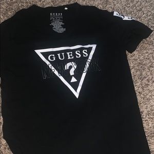 Guess shirt